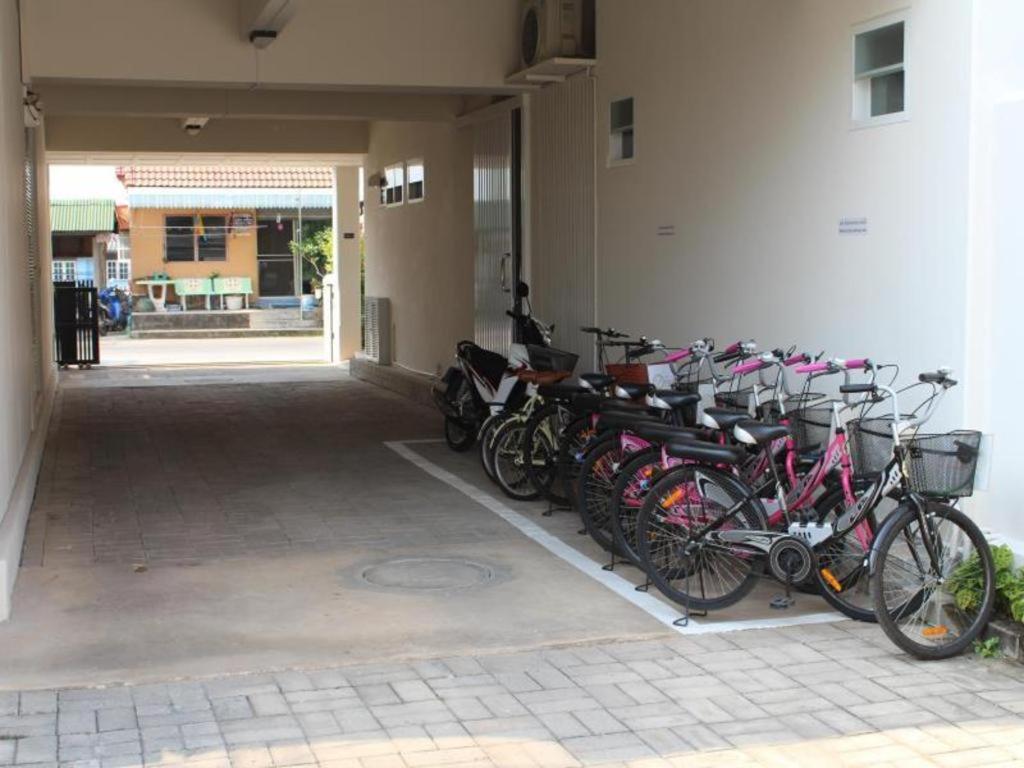 Baan Pimpisa Hotel Bang Sare Exterior photo